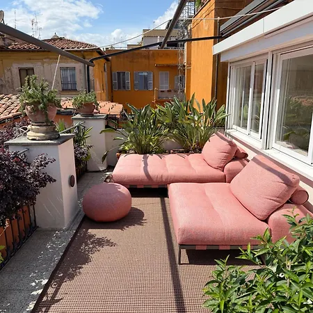 Art Lover's Loft Апартаменты *