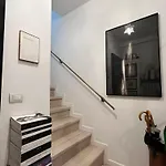 Apartment Art Lover's Loft