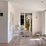 Apartment Art Lover's Loft
