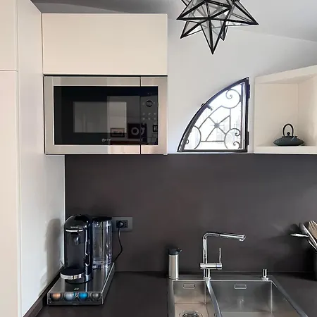 Apartment Art Lover's Loft Rom
